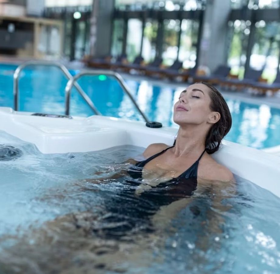 Sunbird Resort! Awe-inspiring Views Throughout! Main Image