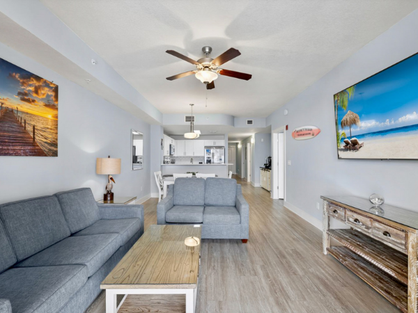 Spectacular Big 3BD Beachfront Condo!  Sleeps 10 Main Image