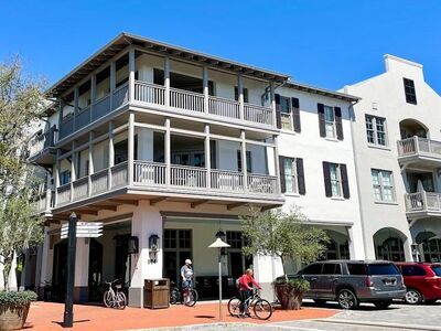 Gallion's Restaurant at Rosemary Beach
