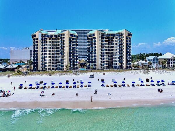 Spectacular Big 3BD Beachfront Condo!  Sleeps 10 Main Image