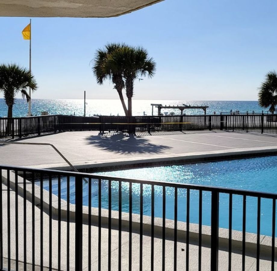 Sunbird Resort: Ground-Floor Gem with Stunning Ocean Views! Free Beach Chair Service! Main Image